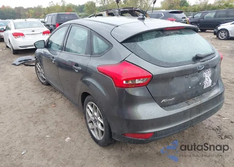 2015 Ford Focus Se z USA, uszkodzony, nr VIN 1FADP3K20FL264121